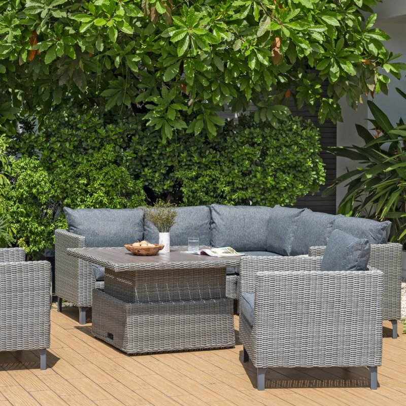 Bermuda Dark Casual Corner Set with Chairs