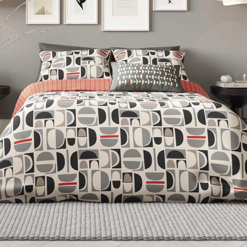 Helena Springfield Voss Duvet Cover Set Scarlet & Natural