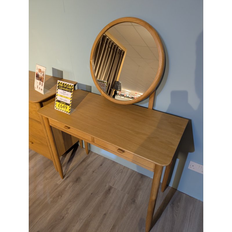 Ercol Ercol Teramo Dressing Table - EX DISPLAY