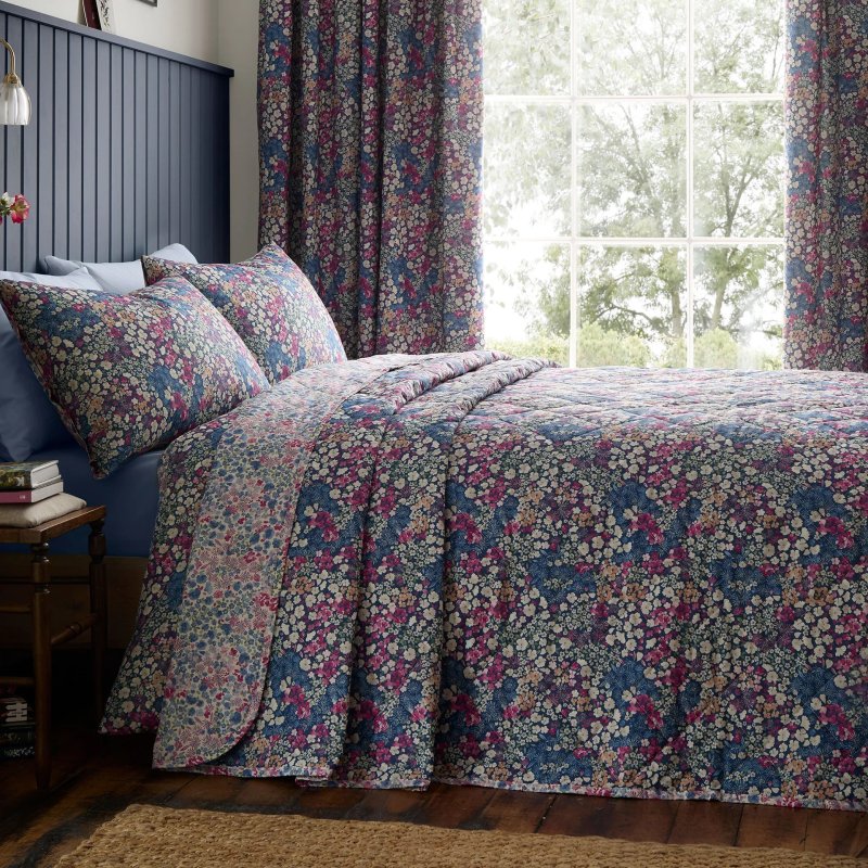 D&D Bessie Bedspread