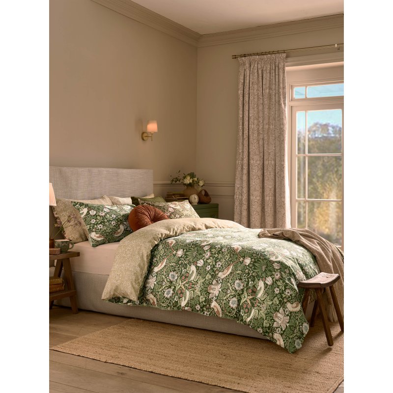 William Morris At Home William Morris At Home Strawberry Thief Nettle Duvet Cover Set
