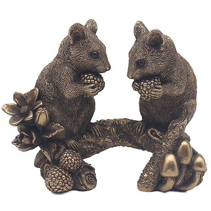 Shudehill Reflections Bronze Mouse On Branch