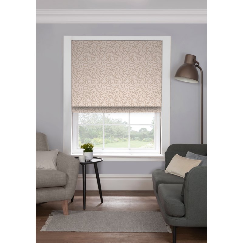 Lifestyle image of Abele Blush Blinds