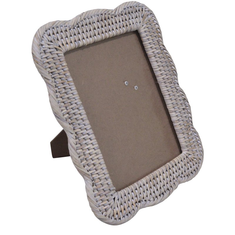 Lows Rattan Scalloped Photo Frame