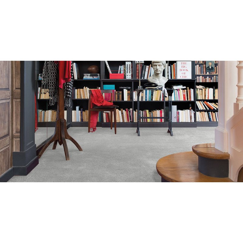 Invictus Invictus Centurion Carpet in Silver Moon