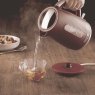 Daewoo Cascade 1.7L Kettle Ruby lifestyle