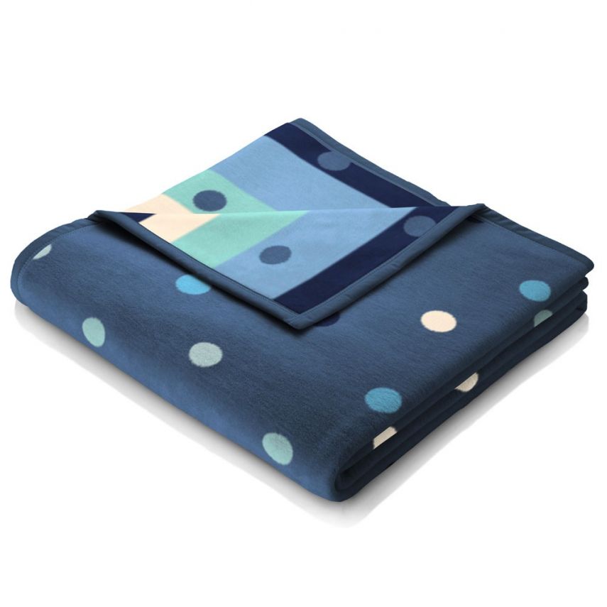 /thermosoft-blue-spots-throw/p5677